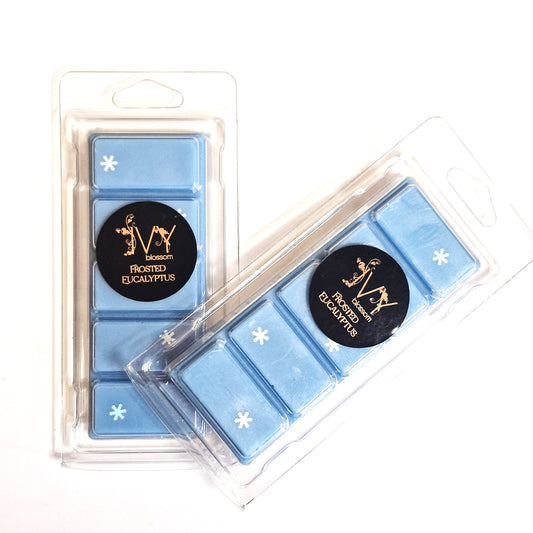 Frosted eucalyptus scented 5 cell wax melt bar