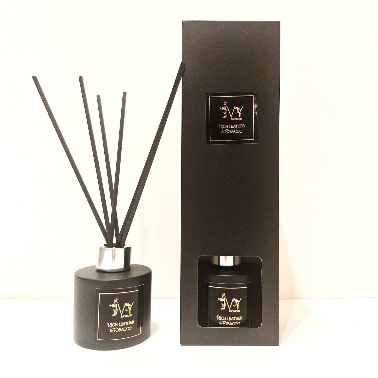 Rich Leather & Tobacco Reed Diffuser - 100ml