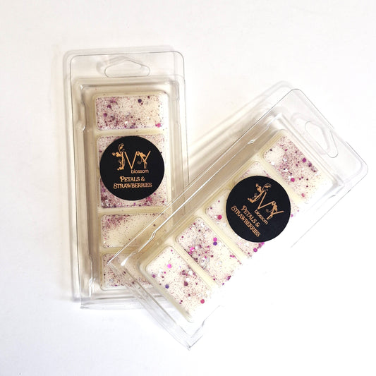 petals and strawberrie scented 5 cell wax melt bar