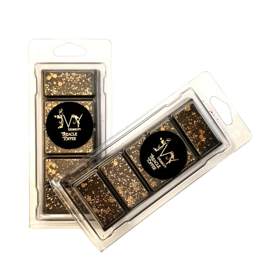 Treacle Toffee Wax Melt in a clear packaging, featuring rich, indulgent scents of toffee and caramel.