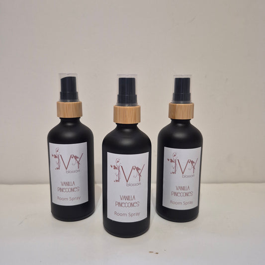 Vanilla Pinecones Autumn Room Spray